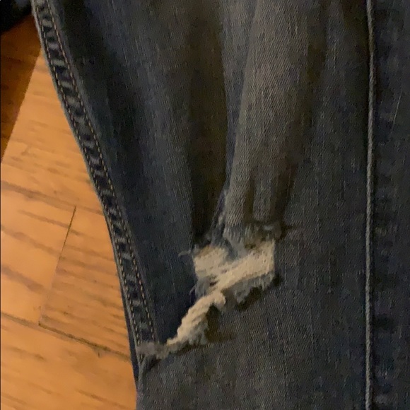 Hollister high waisted jeans - Picture 4 of 5